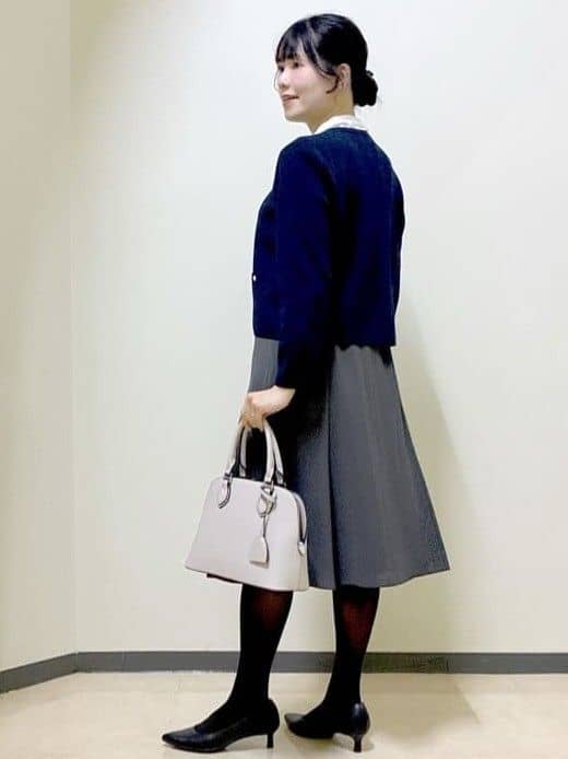  beni_gingerさんの「Reflect｜【きちんと見え／通勤／セレモニーにおすすめ◎】ドット柄ボウタイブラウス」を使ったコーディネート