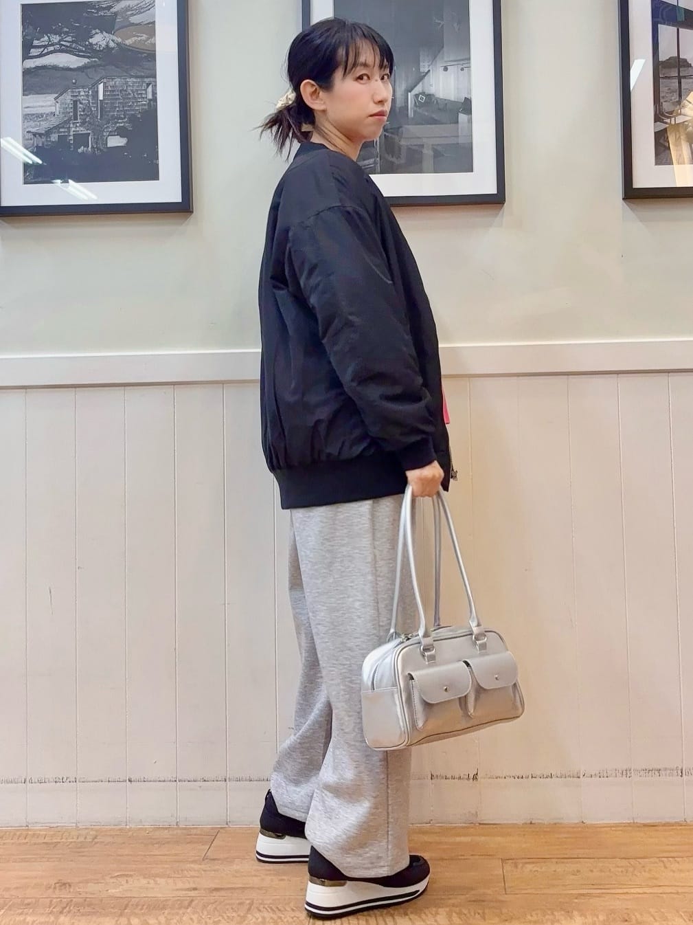 ゆうさんの「SHOO･LA･RUE｜【S-LL/洗濯機可/体型カバー】大人世代も取り入れやすい スウェットライクニット」を使ったコーディネート