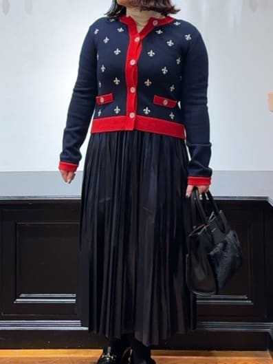 Asamiさんの「DRESSTERIOR｜◆リリィクレストカーディガン」を使ったコーディネート