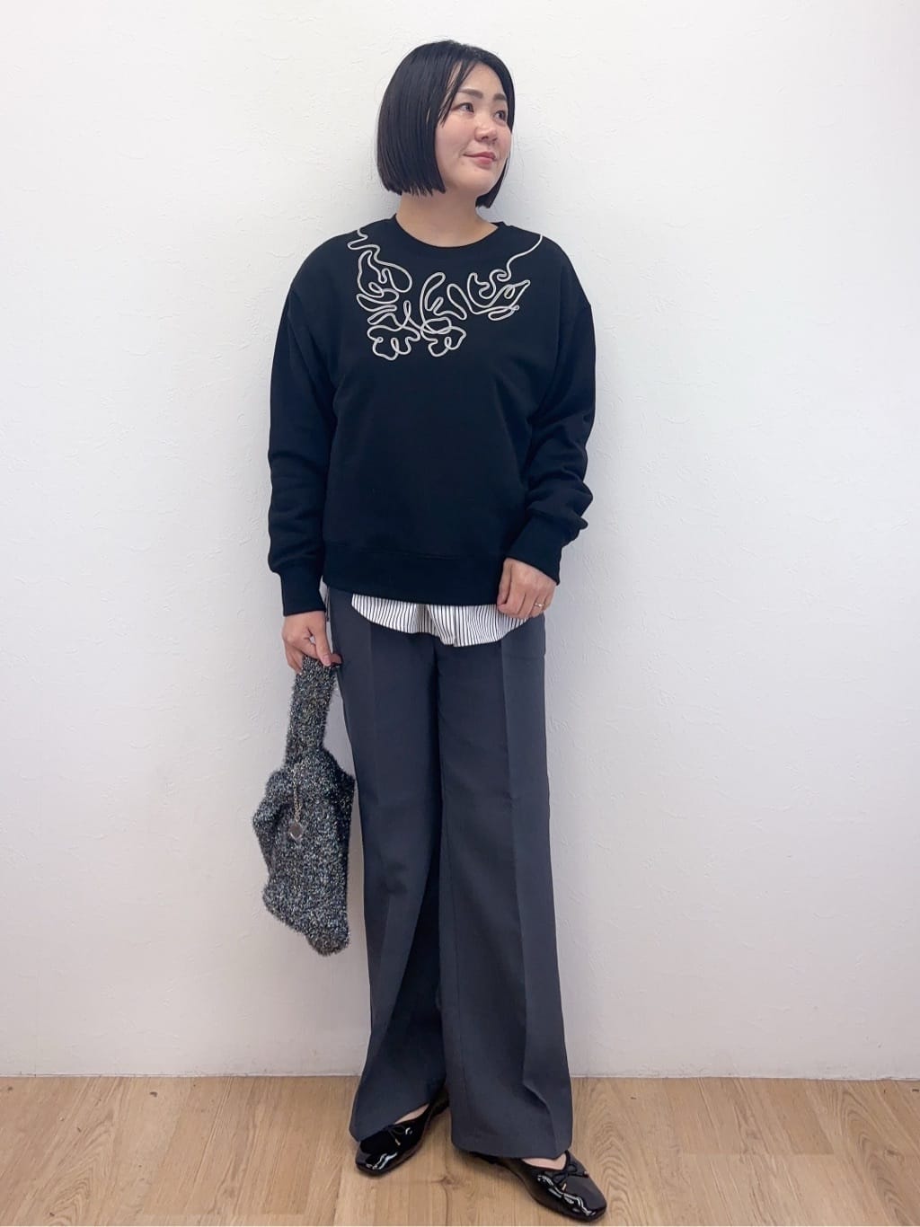 Takeさんの「OPAQUE.CLIP｜コード刺繍裏毛プルオーバー【洗濯機OK】」を使ったコーディネート
