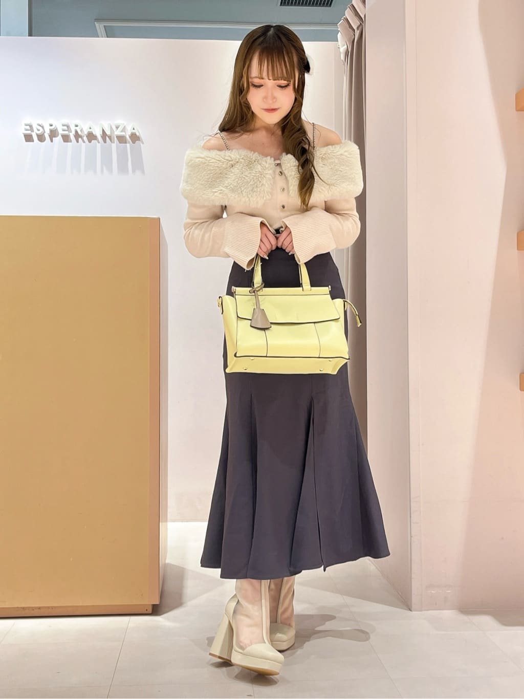 このかさんの「ESPERANZA｜ダブルフラップ2WAYハンドバッグ」を使ったコーディネート