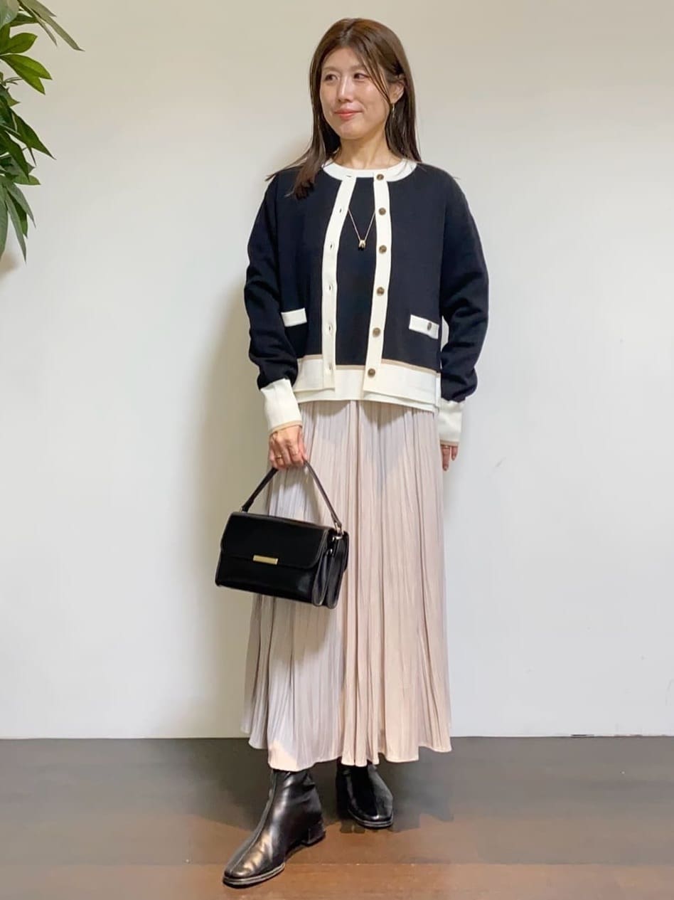 tomoさんの「UNTITLED｜【アンサンブル可/ジャケット風】ウールミラノリブカーディガン」を使ったコーディネート