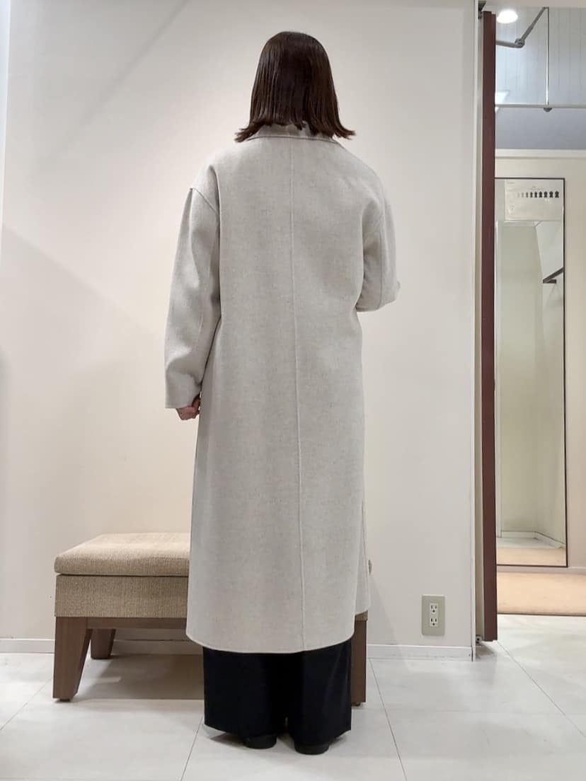 YUIさんの「UNTITLED｜【ロング丈/軽やか】テーラード　リバーコート」を使ったコーディネート