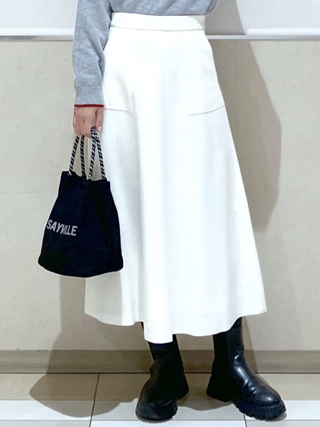 eriko さんの「Dessin｜【撥水・2WAY】ミュラーダウンコートミドル丈」を使ったコーディネート