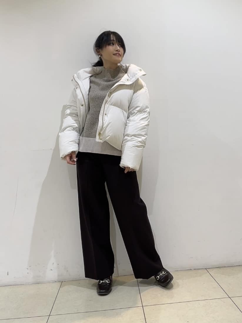watanabeさんの「UNTITLED｜【トレンド/撥水機能/防寒】ショートダウンコート」を使ったコーディネート