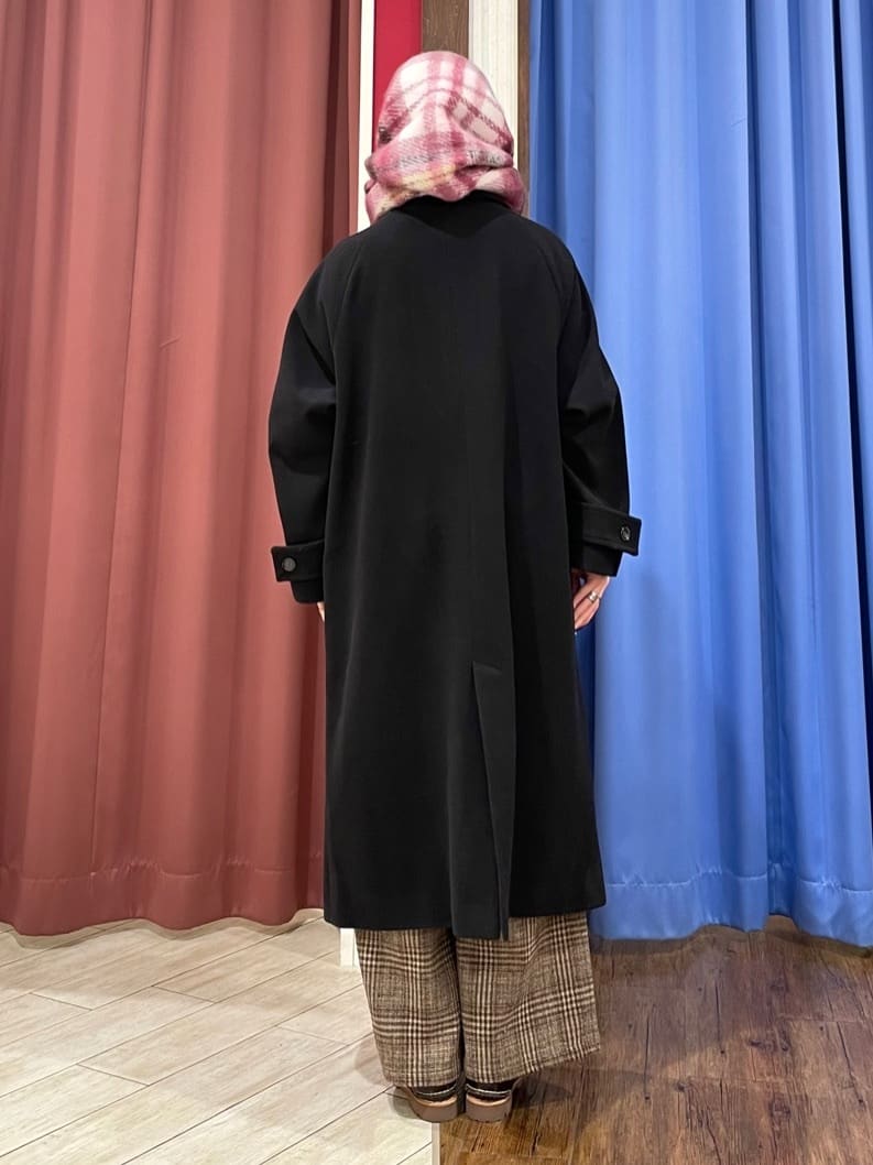 るるさんの「SHOO･LA･RUE｜【あったか/S-LL】脚のラインをきれいに魅せる チェック柄ワイドパンツ」を使ったコーディネート