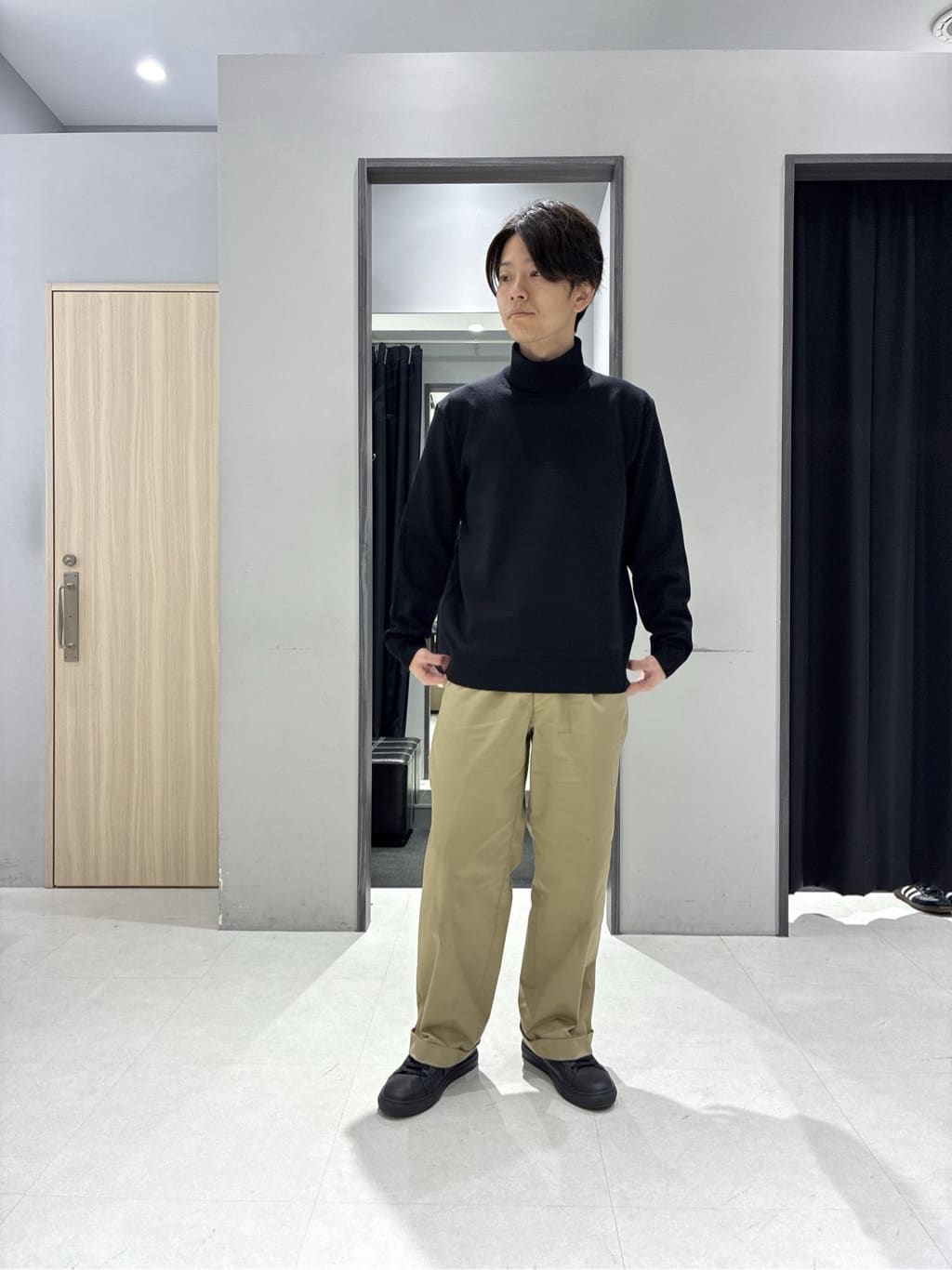 わいずみさんの「TAKEO KIKUCHI｜カラーコンビ ダウンブルゾン」を使ったコーディネート