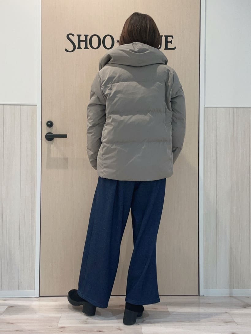funafunaさんの「SHOO･LA･RUE｜【撥水/洗える】ショートフーディーダウン」を使ったコーディネート