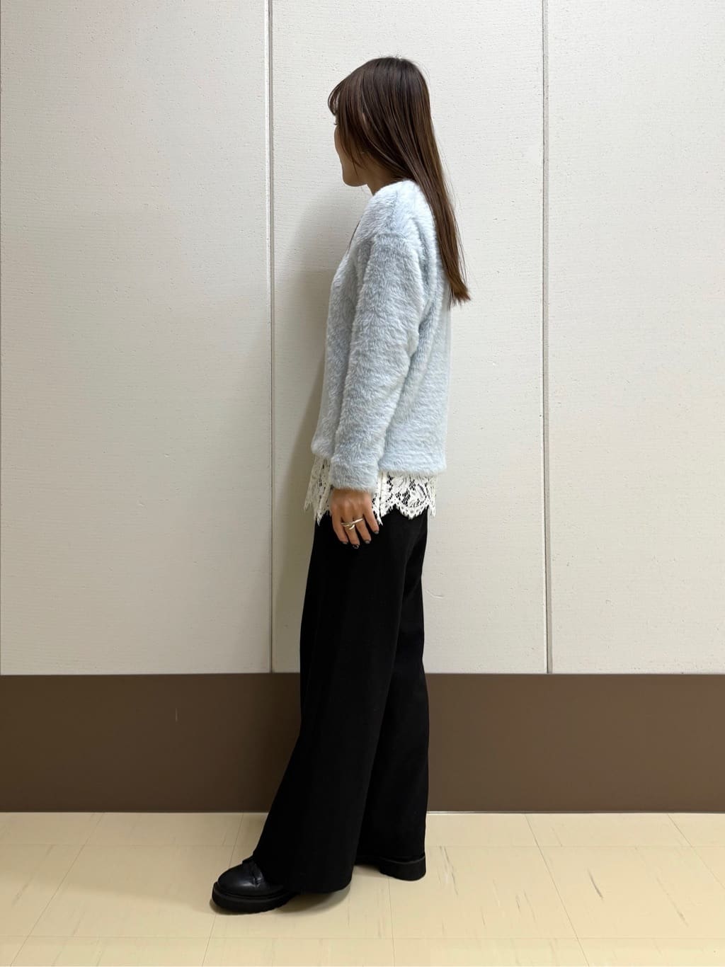 mamiさんの「INDIVI｜【洗える】エアリーシャギートップス」を使ったコーディネート