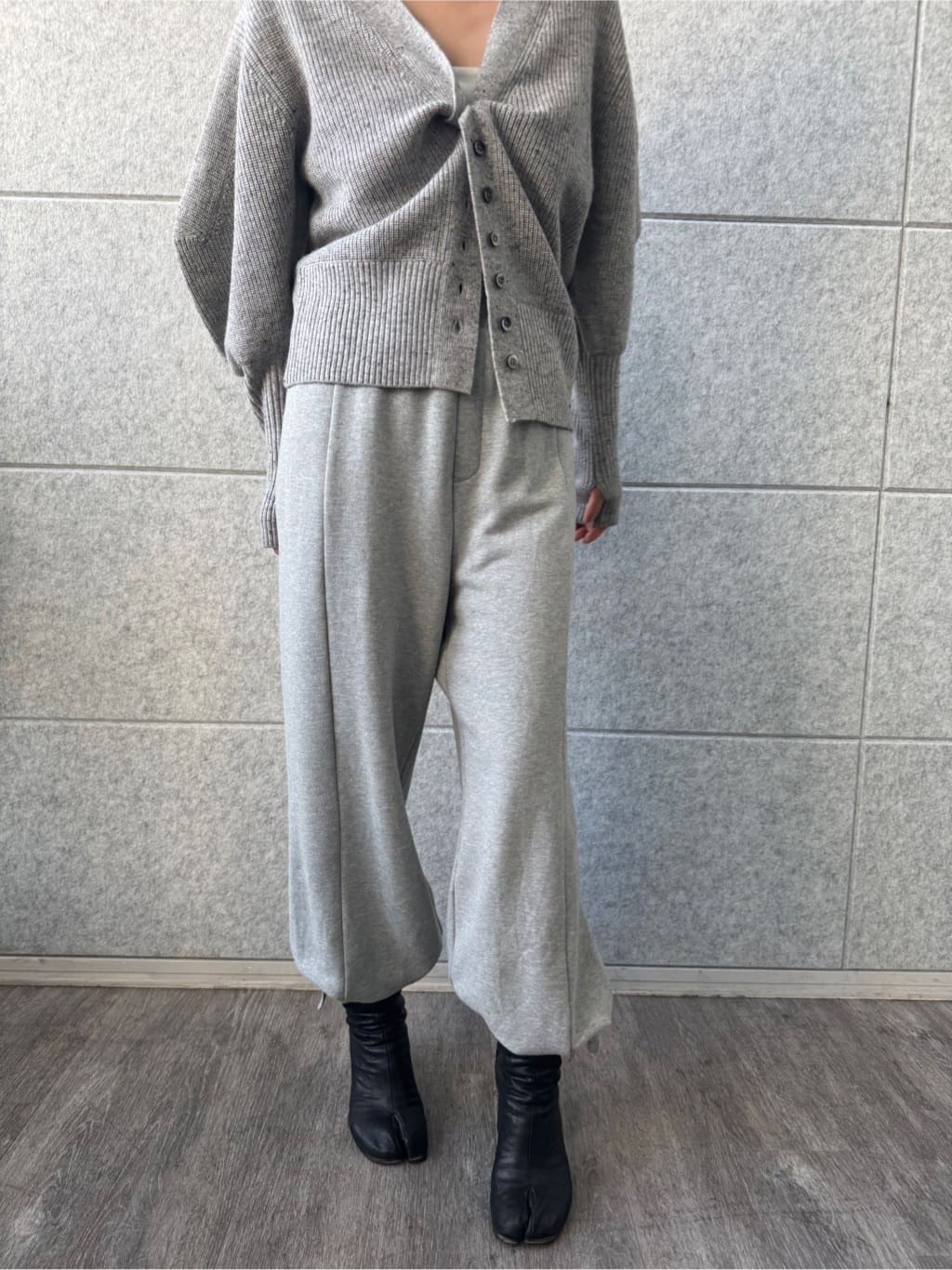 designer yukaさんの「CODE A｜puff cardigan」を使ったコーディネート