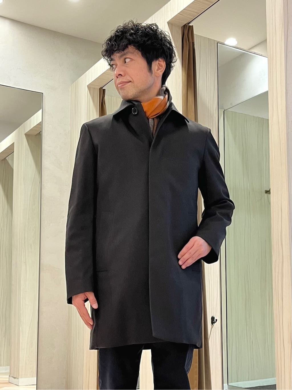 URAさんの「TAKEO KIKUCHI｜【ダウンライナー付き】メランジ ステンカラー コート」を使ったコーディネート