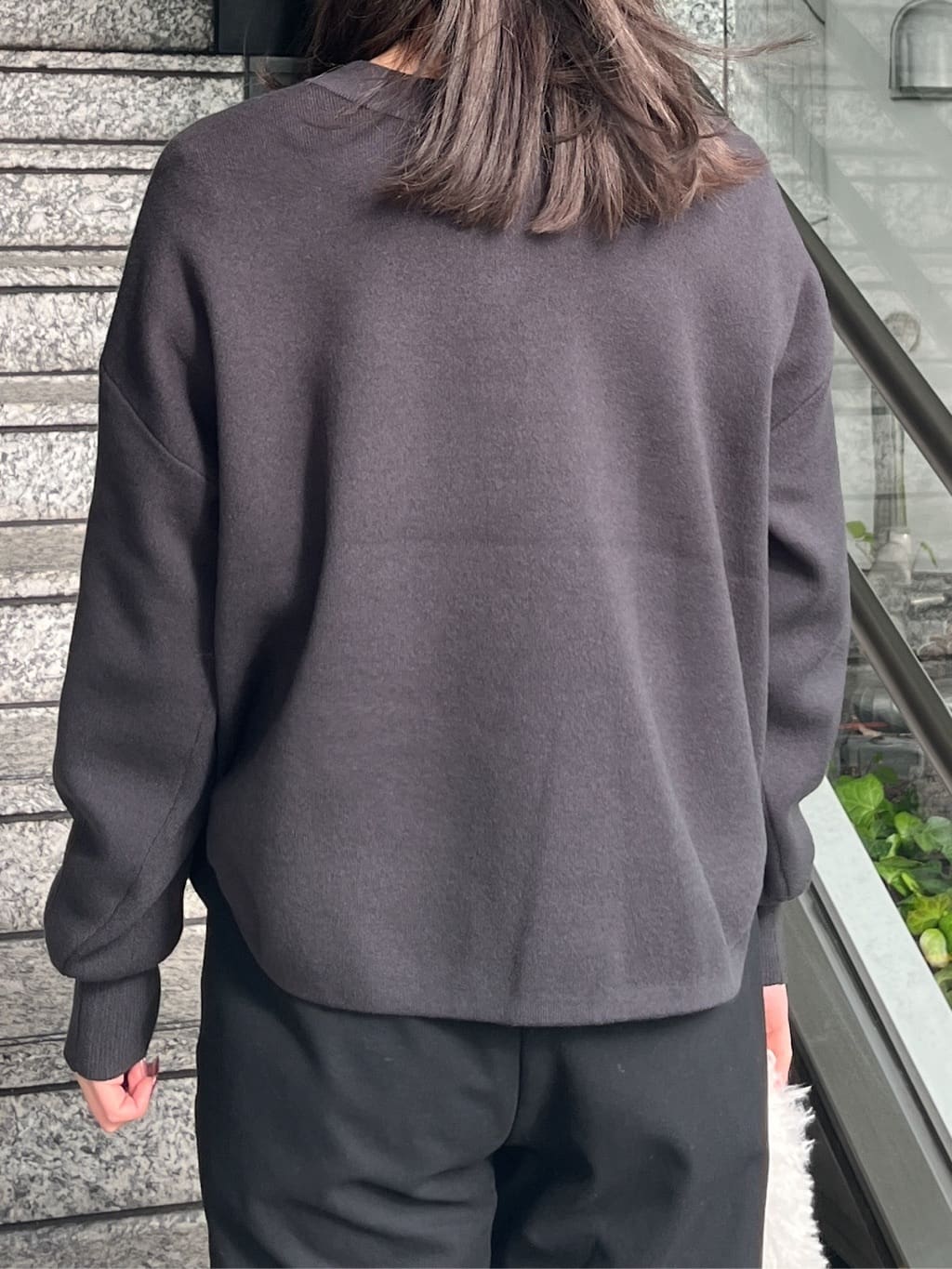 HANNAさんの「OPAQUE.CLIP｜ヘンリーネックニット／前後2WAY【洗濯機OK】」を使ったコーディネート