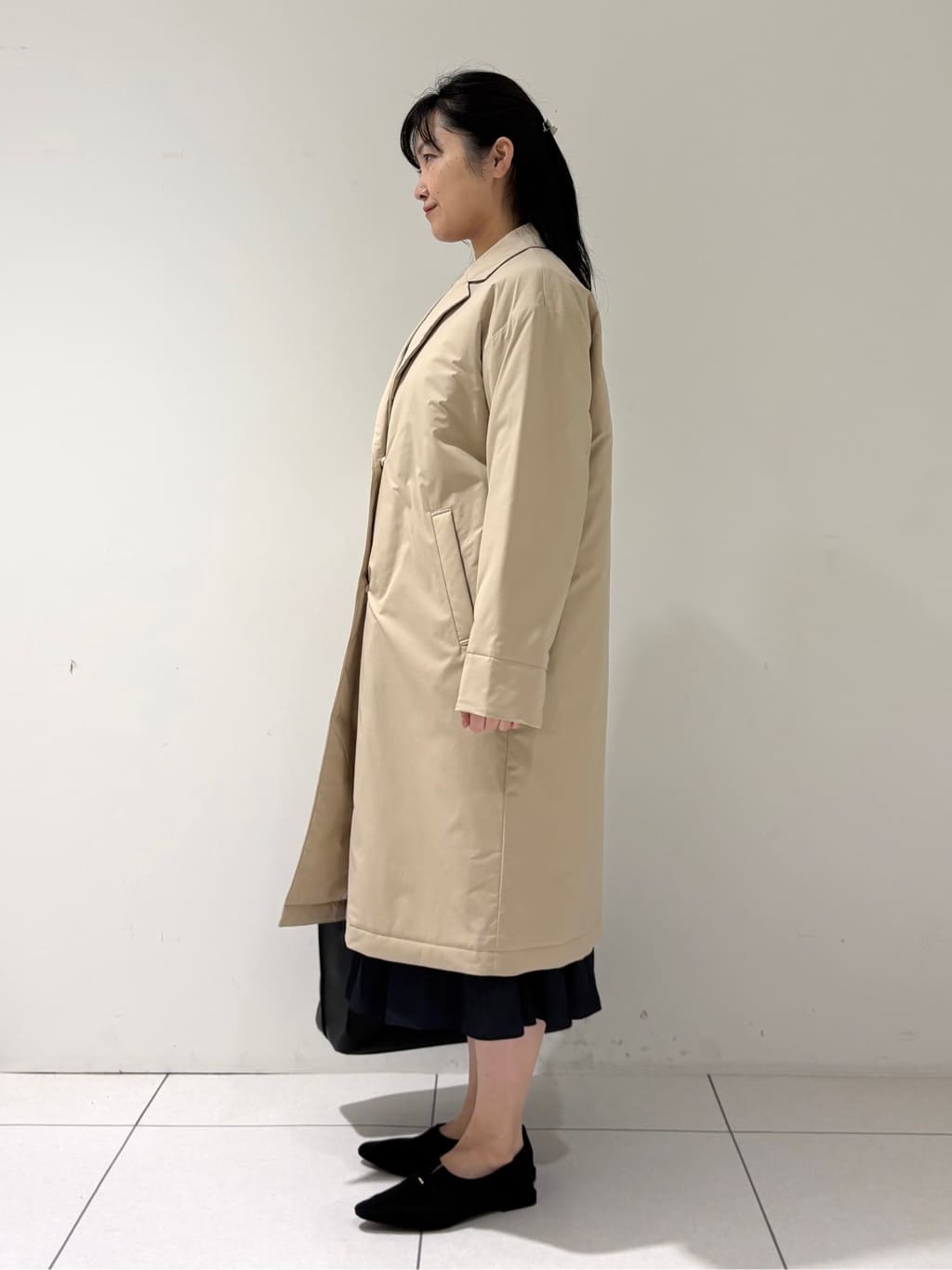 momokoさんの「INDIVI｜【超軽量／蓄熱】ライトパフチェスターコート」を使ったコーディネート