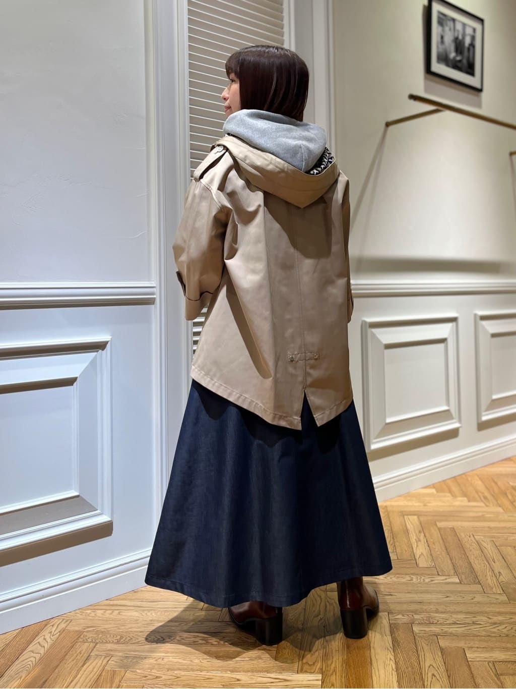 つじ まこさんの「DRESSTERIOR｜【ウォッシャブル/撥水素材】Ａライン ショートモッズコート」を使ったコーディネート