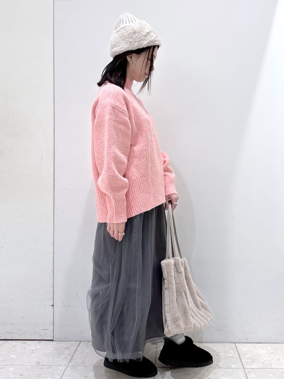 mameさんの「OPAQUE.CLIP｜ふわふわハイネックニット【洗濯機OK】」を使ったコーディネート