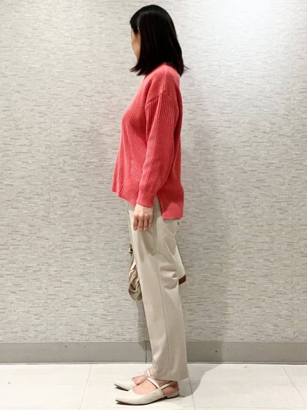 marikoさんの「Reflect｜【腰周りカバー／長め丈】モックネックニットプルオーバー」を使ったコーディネート