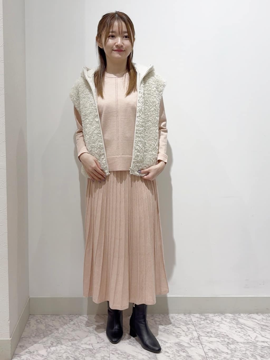 しかっちさんの「grove｜【名品アウター/3WAY・はっ水】ボアライナー付マウンテンパーカ」を使ったコーディネート
