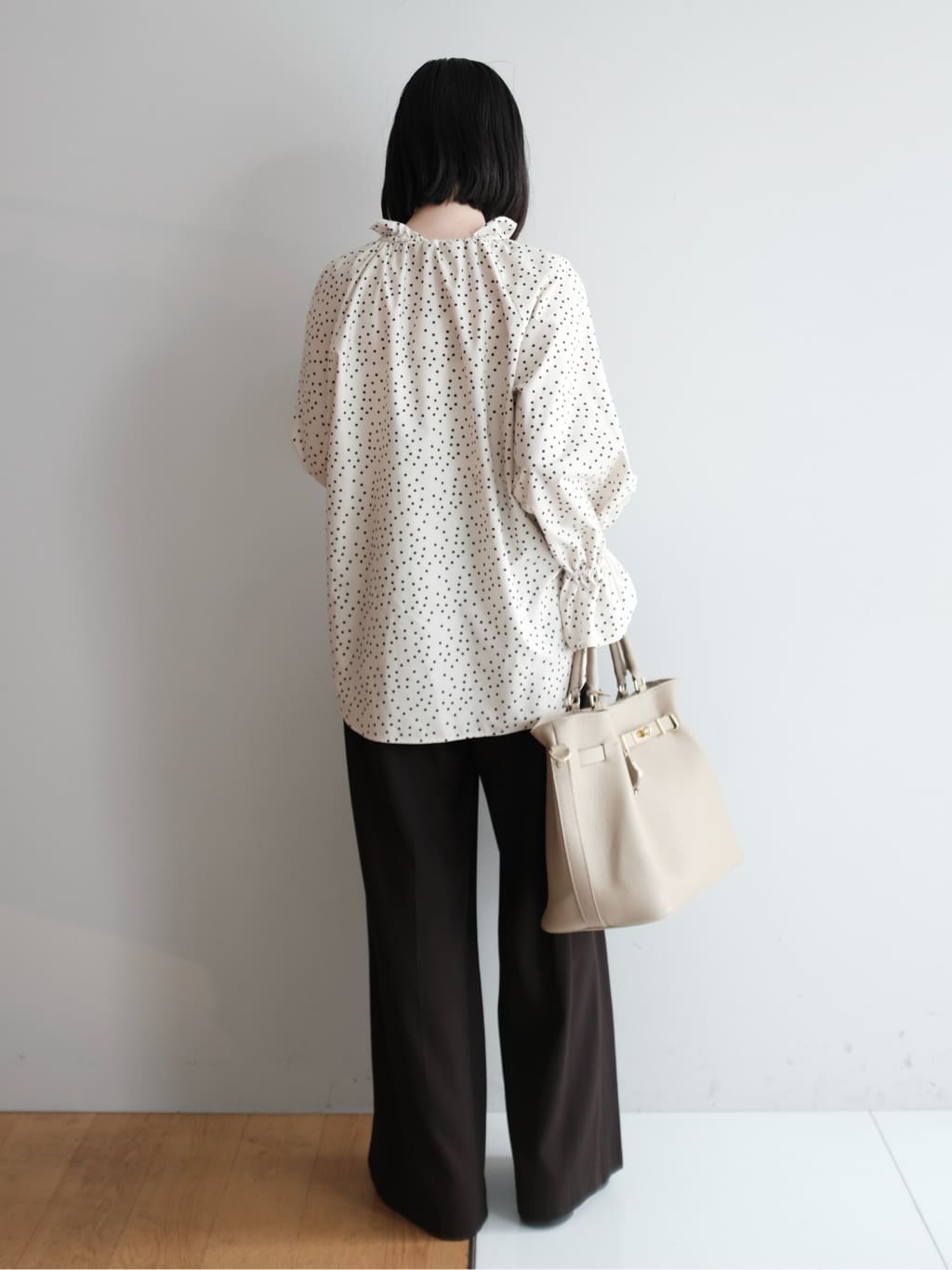 Kishimotoさんの「DRESSTERIOR｜◆ショートブーツ」を使ったコーディネート