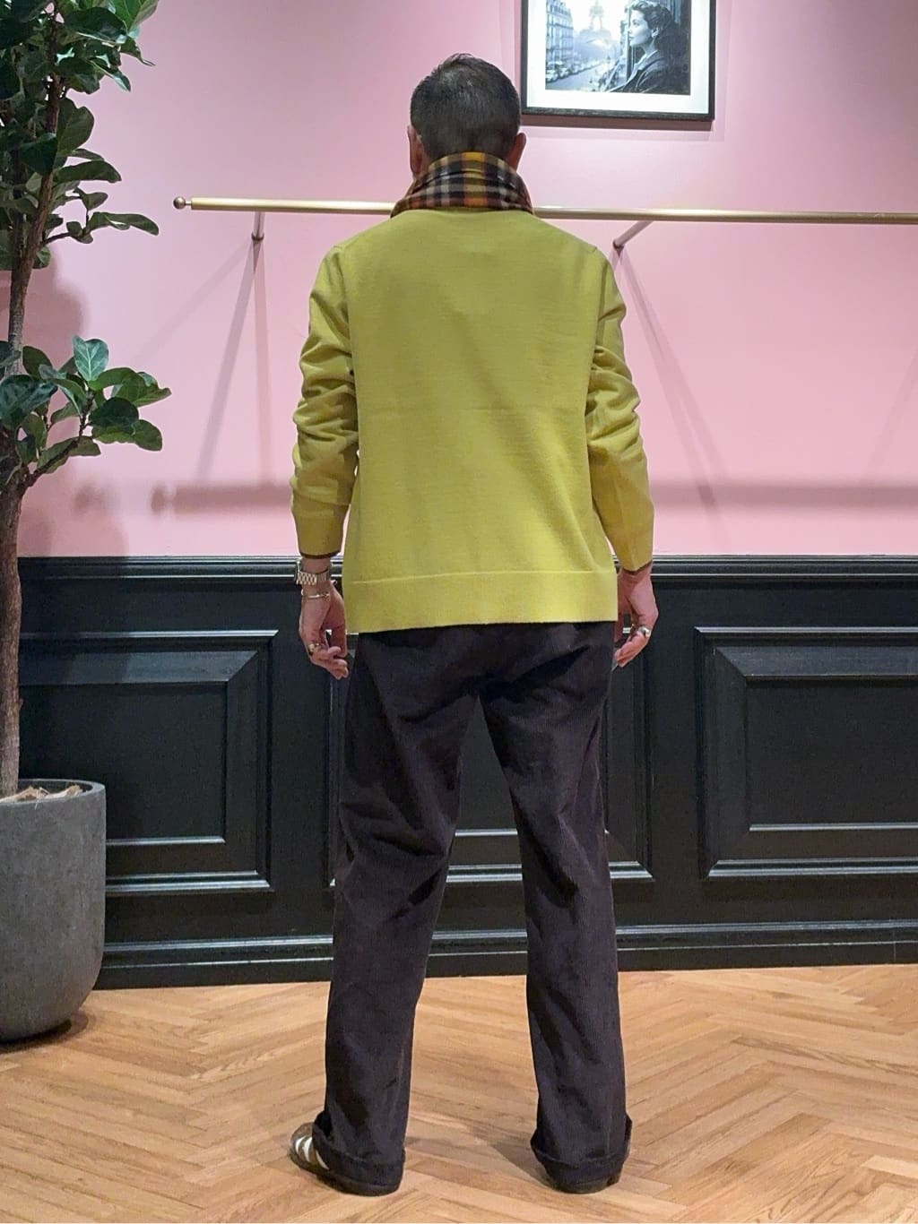 torigoeさんの「DRESSTERIOR｜コーデュロイパンツ」を使ったコーディネート
