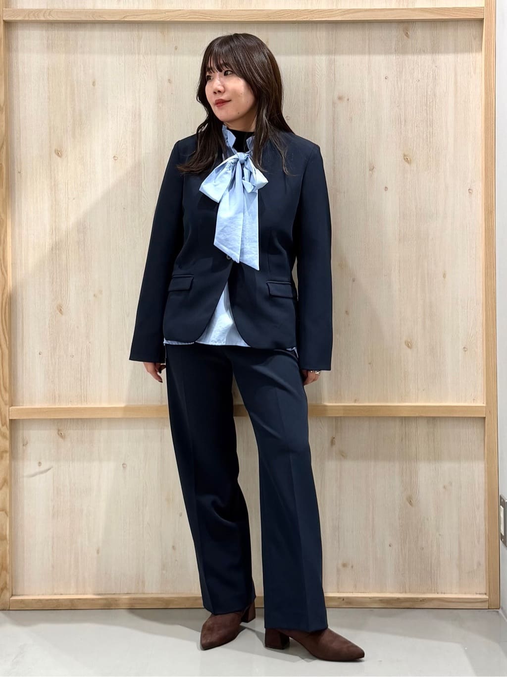nanaさんの「THE SHOP TK｜【通勤スタイルに】ダブルクロス ノーカラージャケット/セットアップ可」を使ったコーディネート