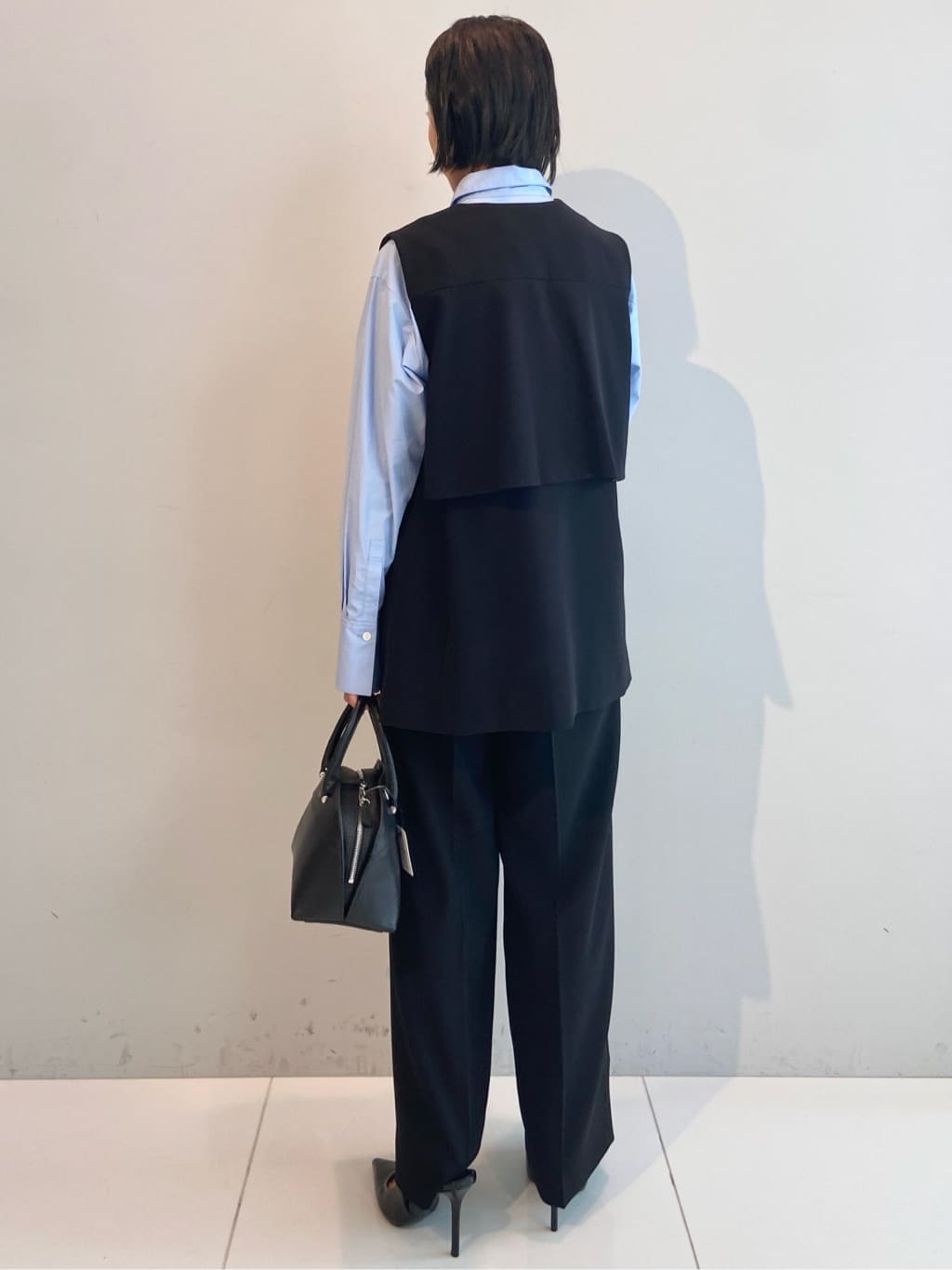 AYAさんの「UNTITLED｜【重ね着レイヤード/スーツブラウス】ファインブロードベーシックシャツ」を使ったコーディネート