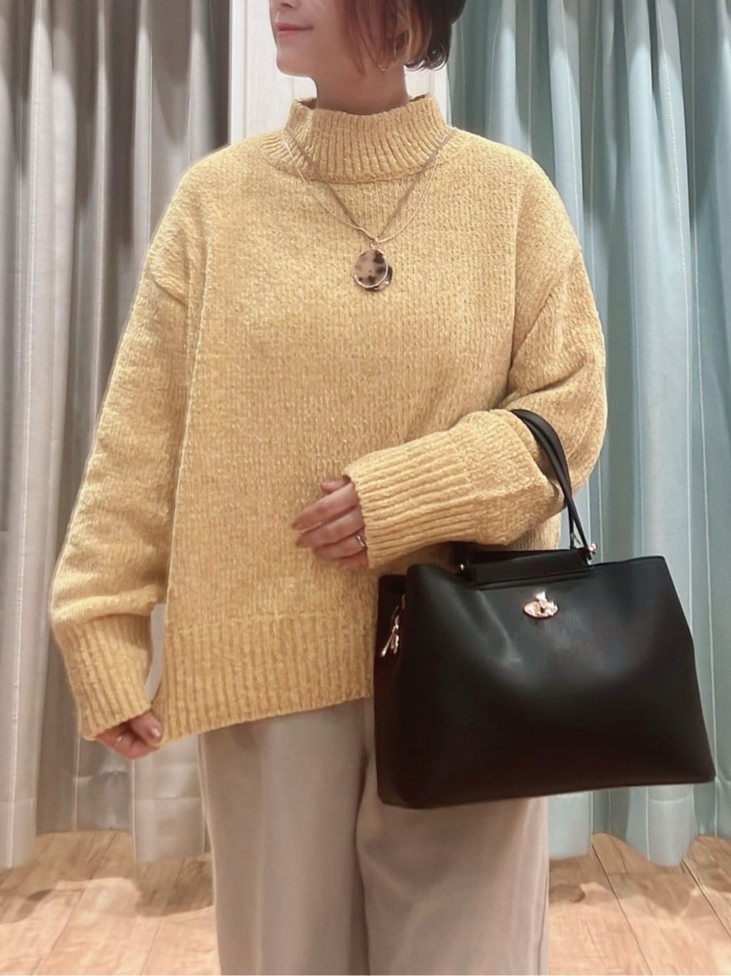aaamiさんの「SHOO･LA･RUE｜【セレモニー/2WAY】フロント金具トートバッグ」を使ったコーディネート
