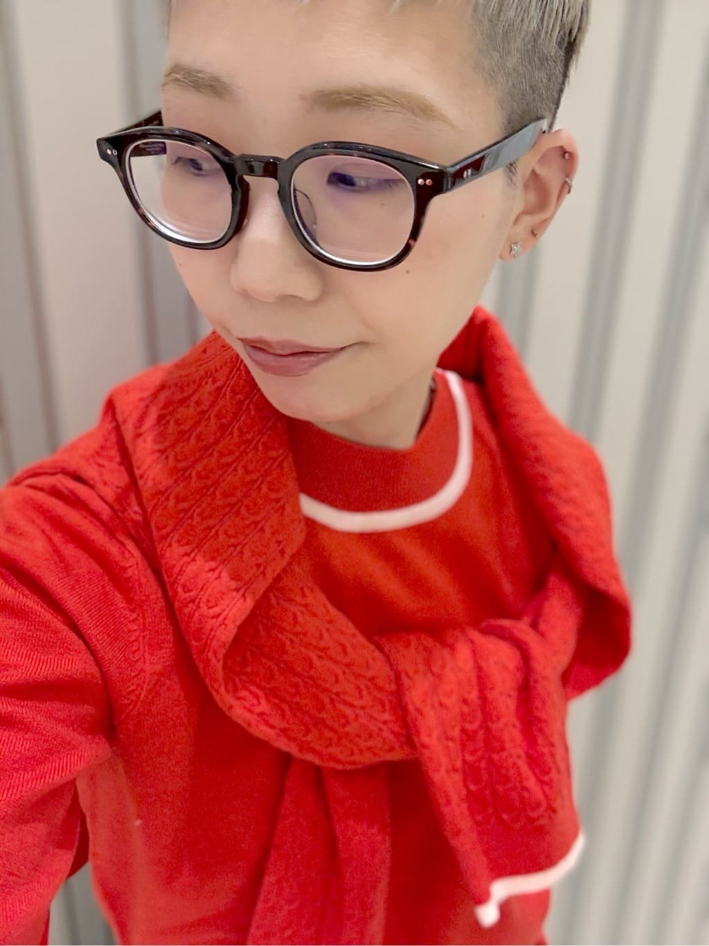  Ayumiさんの「grove｜ミニケーブルクルーネックカーディガン」を使ったコーディネート