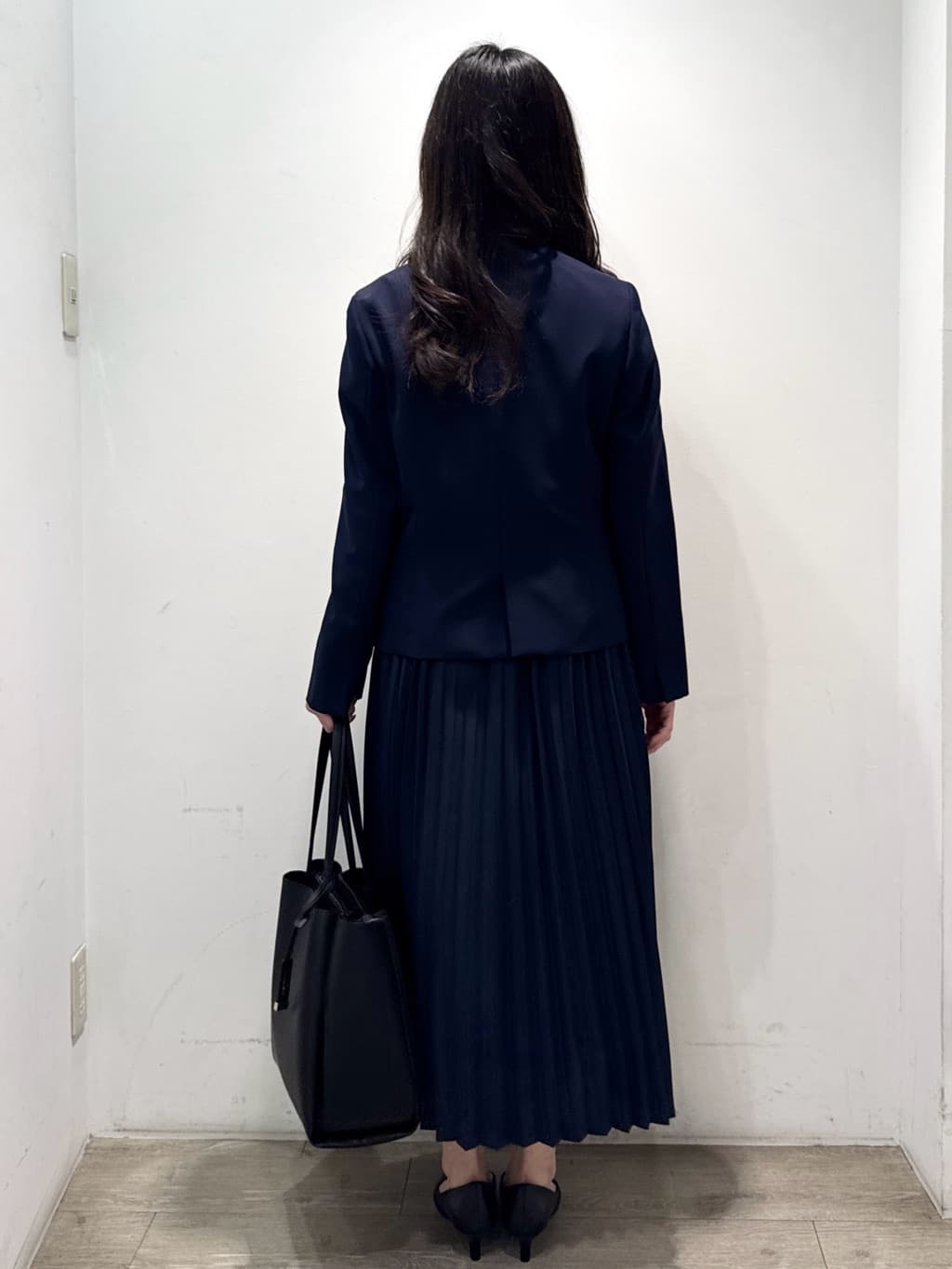 yuicciさんの「OPAQUE.CLIP｜《通勤対応》ジョーゼットプリーツワンピース【洗濯機OK】」を使ったコーディネート