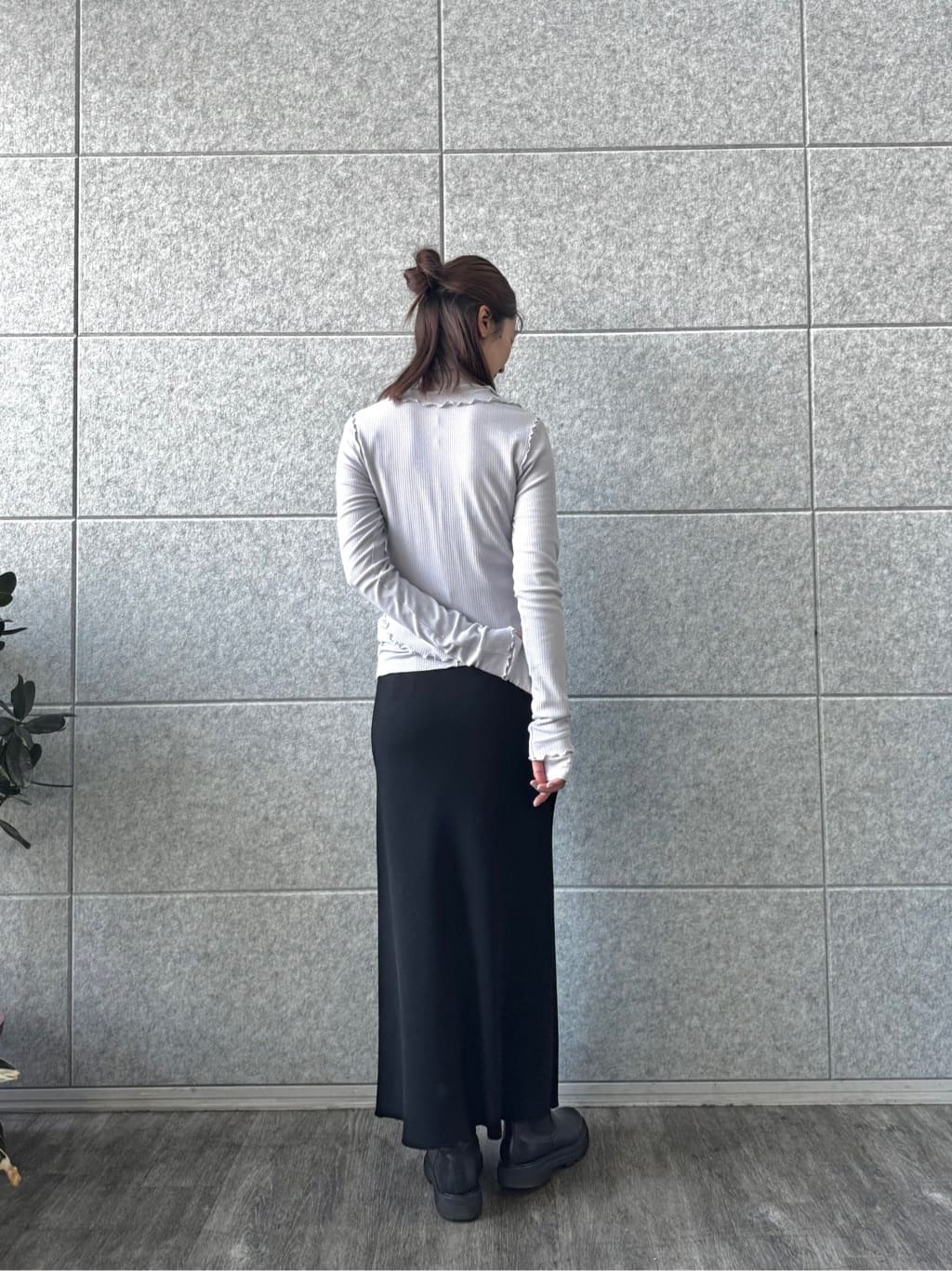 uchi__yamaさんの「CODE A｜edge-fit ribbed turtleneck」を使ったコーディネート