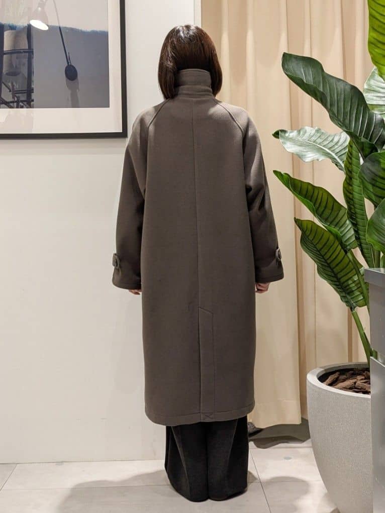 なめさんの「THE SHOP TK｜ジャージメルトンスタンドカラーコート」を使ったコーディネート