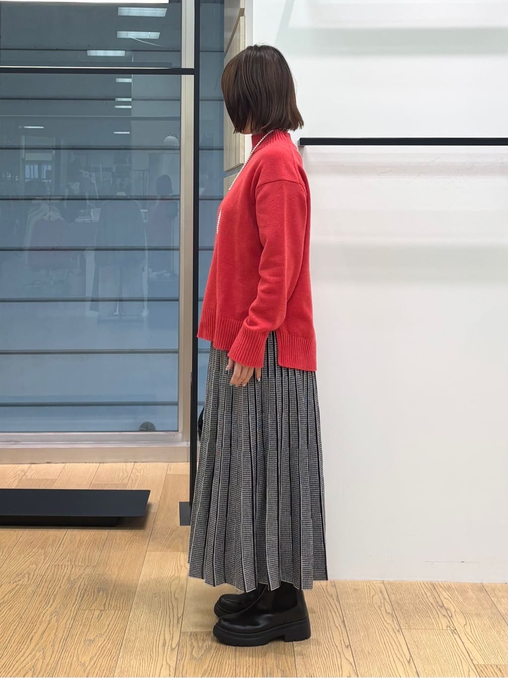 asamiさんの「INDIVI｜【カシミヤ混】ミドルゲージ ハイネックニット」を使ったコーディネート