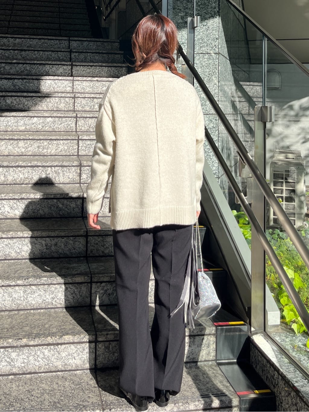 HANNAさんの「OPAQUE.CLIP｜リラクシークルーネックニット【洗濯機OK】」を使ったコーディネート