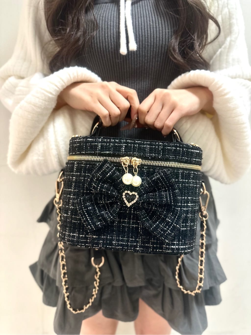 ayakaさんの「ESPERANZA｜リボン付厚底ローファーパンプス」を使ったコーディネート