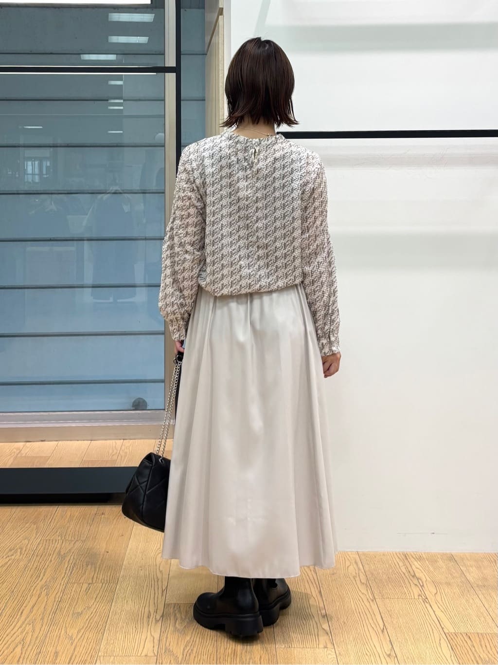 asamiさんの「INDIVI｜【きれいめ／オフィス／イベント】フェザージャカードブラウス」を使ったコーディネート