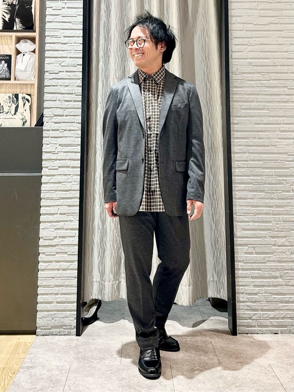 KENJI Iさんの「THE SHOP TK｜【動きやすい、快適ビジネスジャケット】TRジャージ ジャケット　セットアップ可/洗濯機OK/ストレッ」を使ったコーディネート