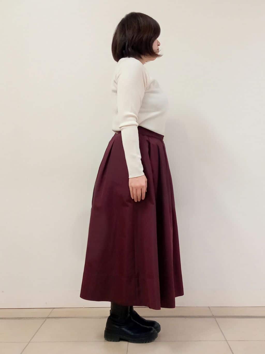 emiさんの「DRESSTERIOR｜Super110sウールステンカラーコート」を使ったコーディネート