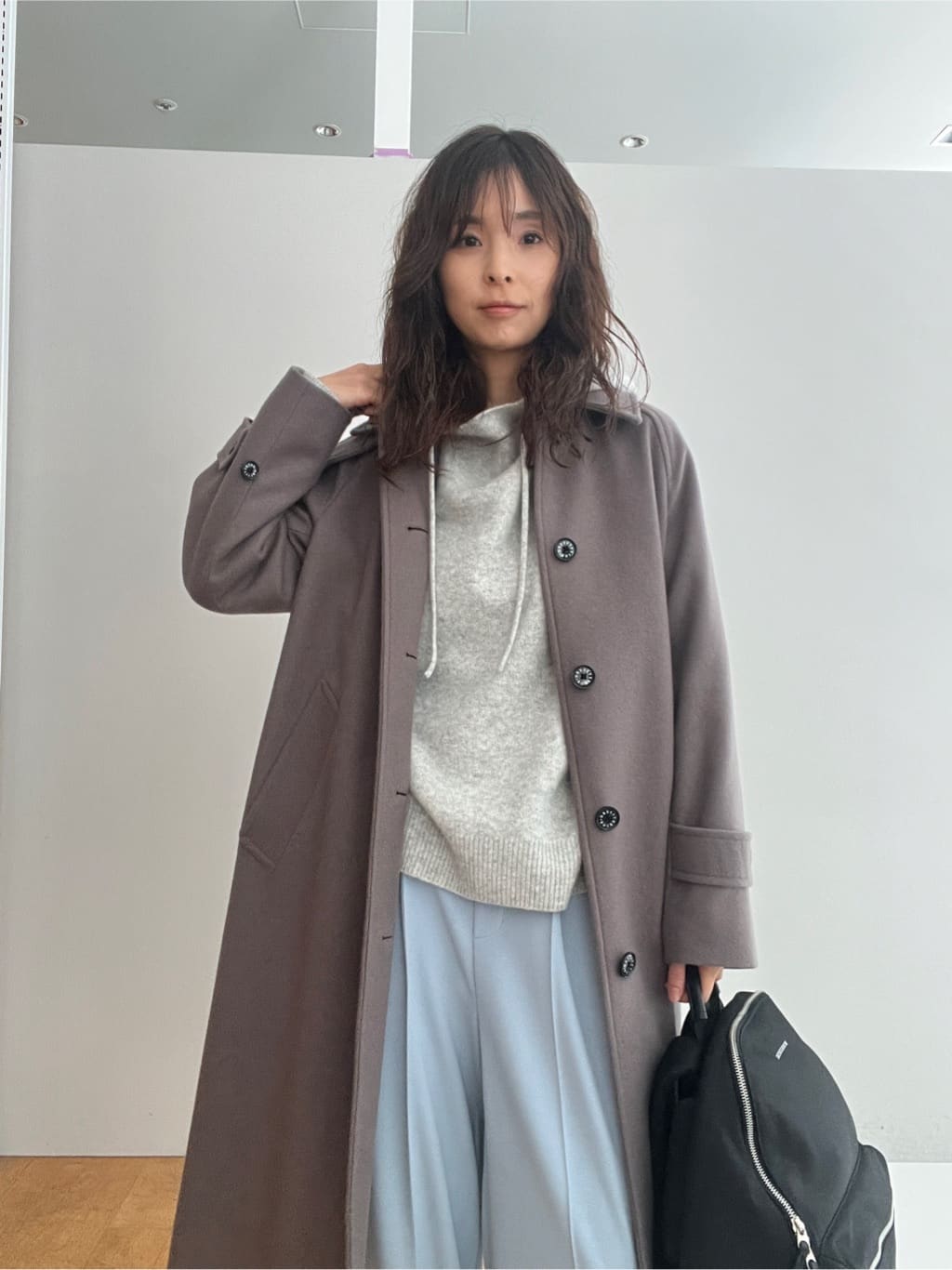 misaさんの「DRESSTERIOR｜【接触冷感/ウォッシャブル】センタープレスジョーゼットパンツ」を使ったコーディネート