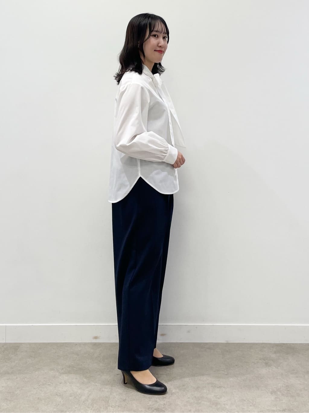 yukariさんの「Dessin｜【花粉ガード/撥水加工/洗える】ステンカラースプリングコート」を使ったコーディネート