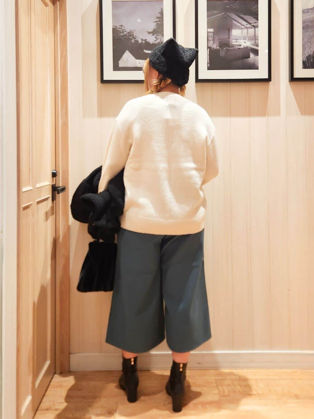 れーやんさんの「SHOO･LA･RUE｜【洗濯機可】お気に入りカラーを身にまとって　ふんわりゆるニット」を使ったコーディネート