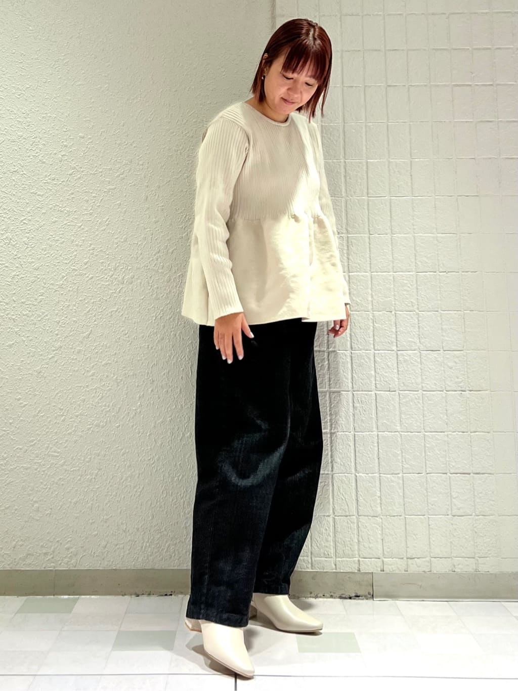 TAKAさんの「ESPERANZA｜ビジュー付きツイードショートブーツ」を使ったコーディネート