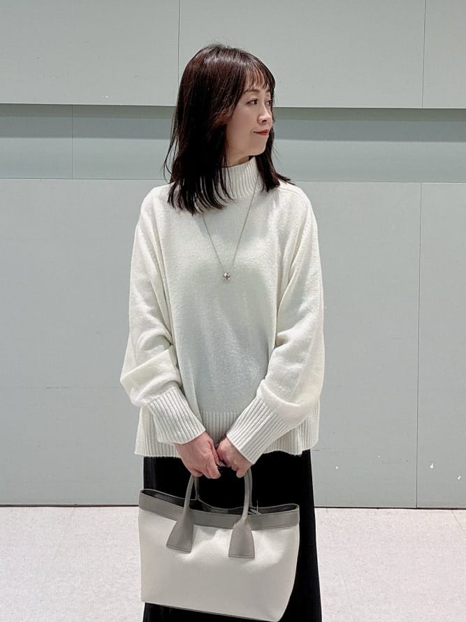 makiさんの「UNTITLED｜【エレガント／ミディアウター】ミックスヘリンボンコート」を使ったコーディネート