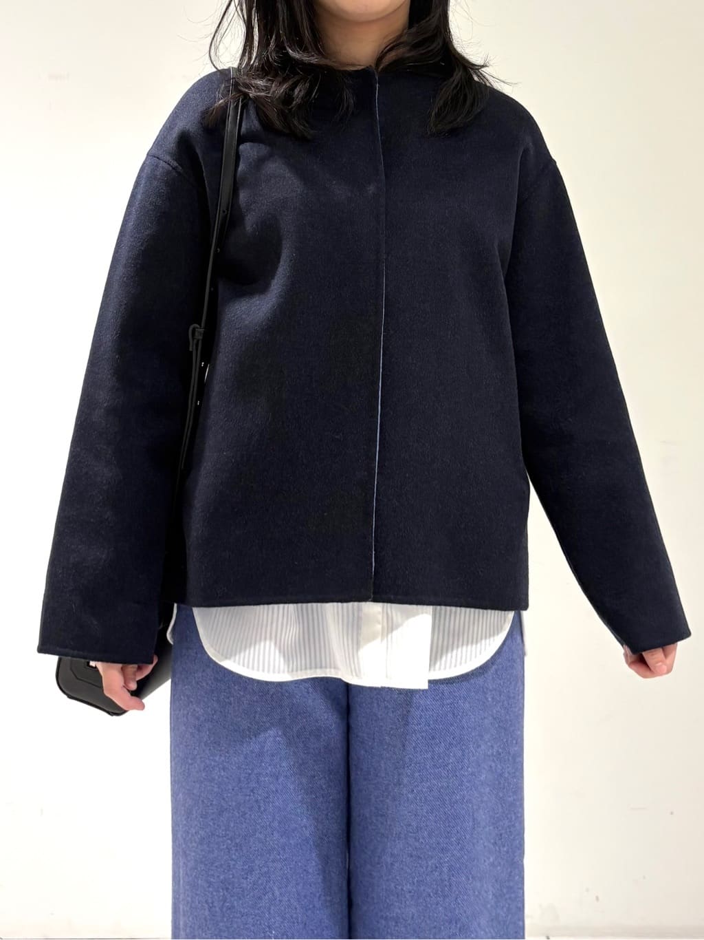 momokoさんの「INDIVI｜【配色デザイン／ショート丈】ウールリバー ノーカラーコート」を使ったコーディネート
