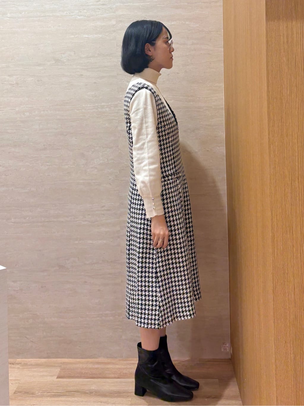 JIMAさんの「OPAQUE.CLIP｜ラメスパンコール千鳥柄ジャンスカ【洗濯機OK／イージーアイロン】」を使ったコーディネート