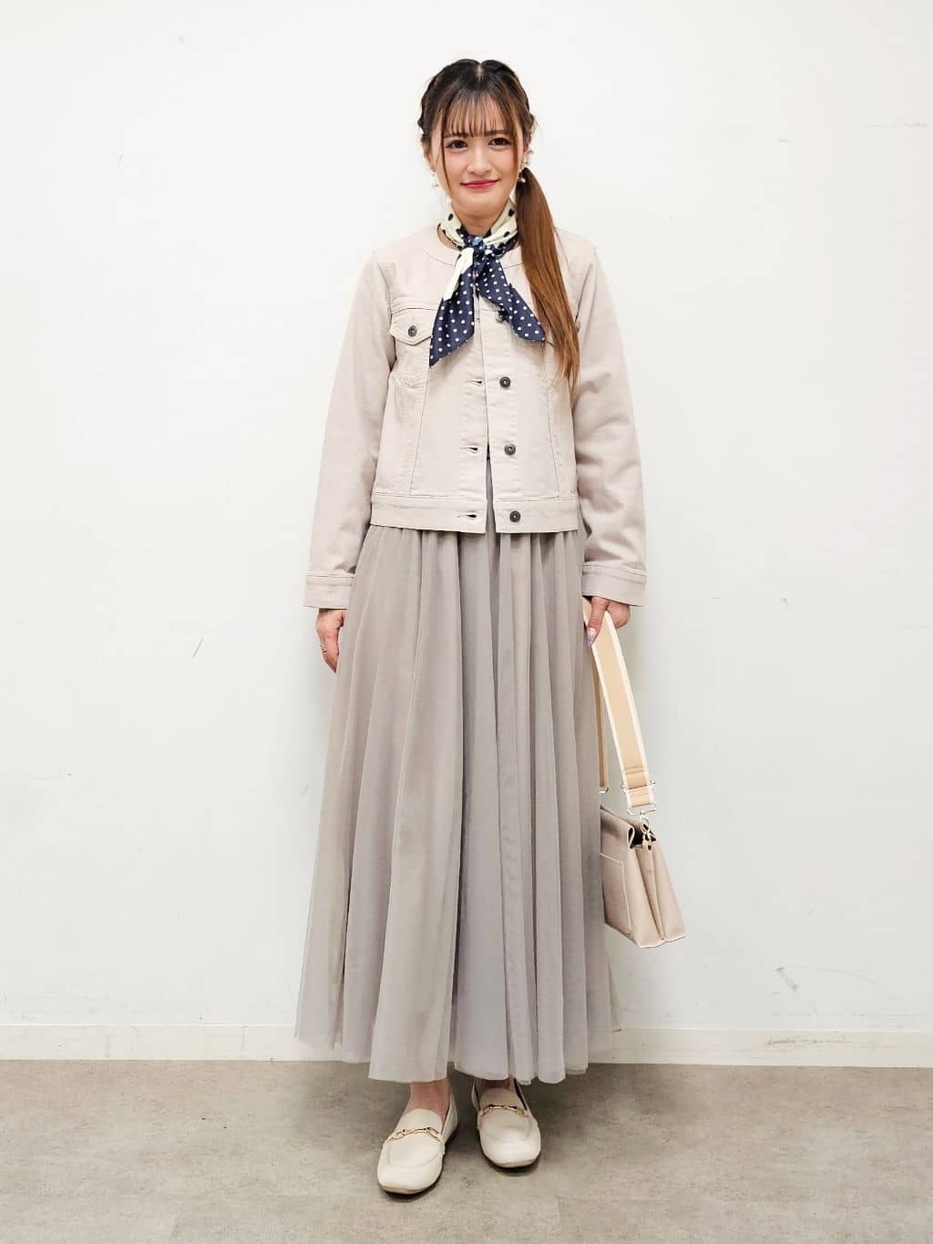 ゆゆさんの「SHOO･LA･RUE｜【洗濯機可/S-LL/アンサンブル可】結局、シンプル クルーネックニット」を使ったコーディネート