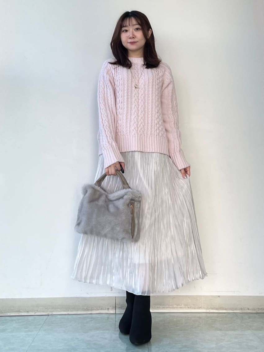 KAHOさんの「UNTITLED｜【洗える】スポンディッシュ ケーブル柄ニット」を使ったコーディネート