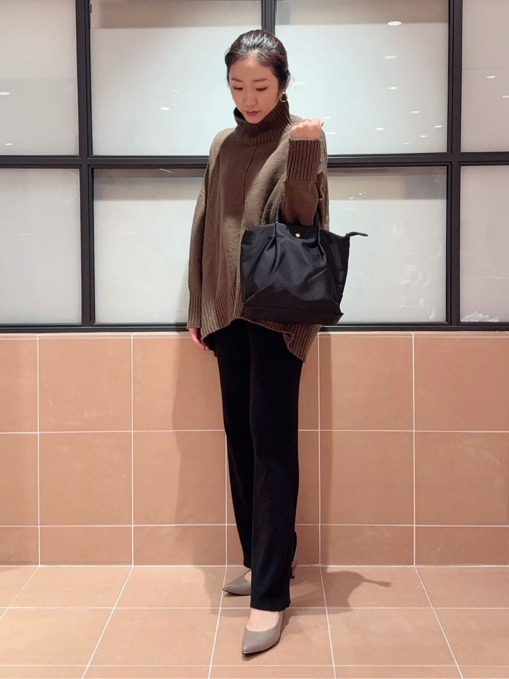 kaoriさんの「ESPERANZA｜◆【晴雨兼用/12時間パンプス】約5.5cm　歩きやすくて疲れにくい」を使ったコーディネート