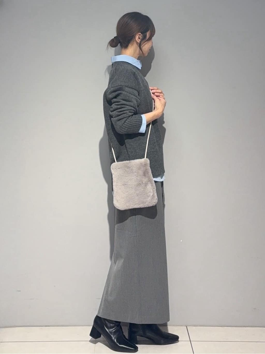 yさんの「OPAQUE.CLIP｜ポケット刺繍レギュラーカラーシャツ【洗濯機OK】」を使ったコーディネート