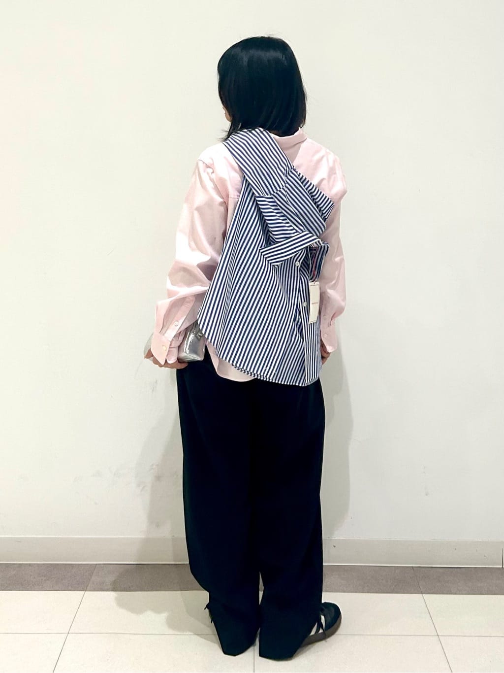 とりみさんの「DRESSTERIOR｜【通勤用/ウォッシャブル】オックスフォードシャツ」を使ったコーディネート