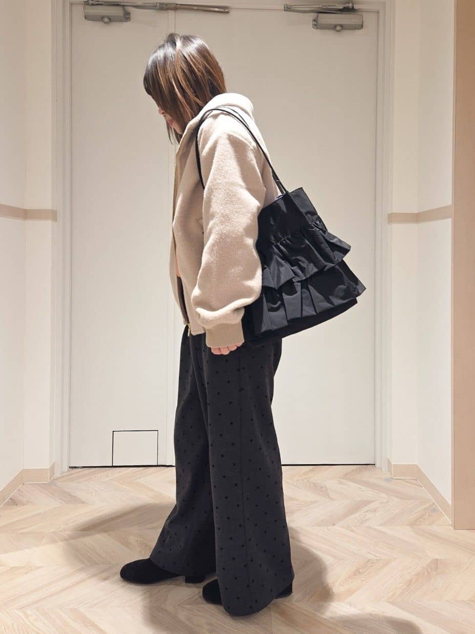 TSUCHIYAさんの「SHOO･LA･RUE｜【S-LL】軽くてふんわりあたたかい スライバージャケット」を使ったコーディネート