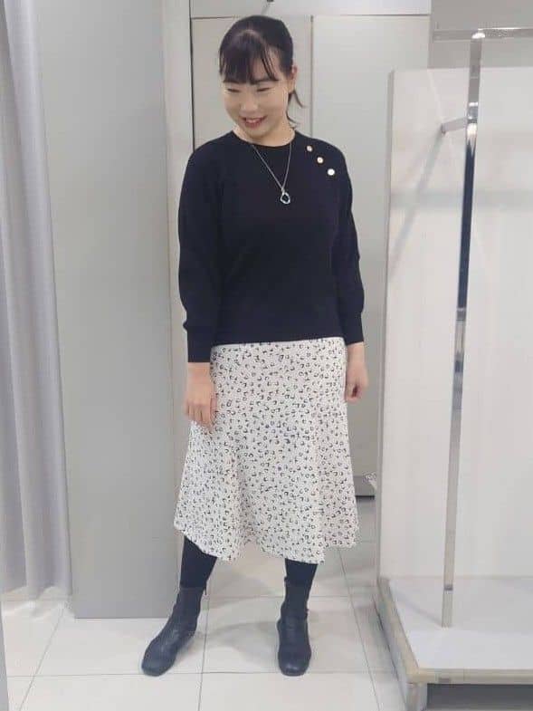 AZUSAさんの「Reflect｜【ゆったり着られる◎】ラグランスリーブニット」を使ったコーディネート